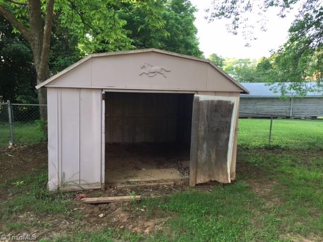 304 West Ransom Street Reidsville, NC 27320 - Photo 12 of 12 Gallery Image 12
