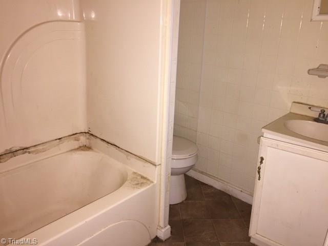 304 West Ransom Street Reidsville, NC 27320 - Photo 9 of 12 Gallery Image 9