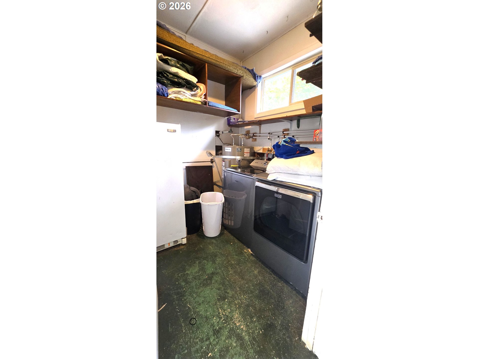 28413 Mateer Road Gold Beach, OR 97444 - Photo 19 of 38 Laundry