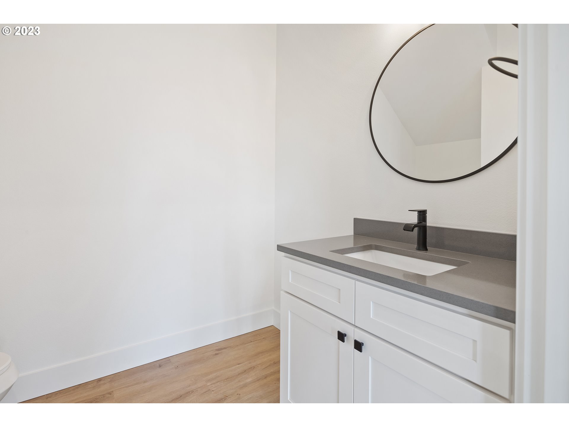 5101 Southeast Rural Street Portland, OR 97206 - Photo 11 of 21 Gallery Image 11