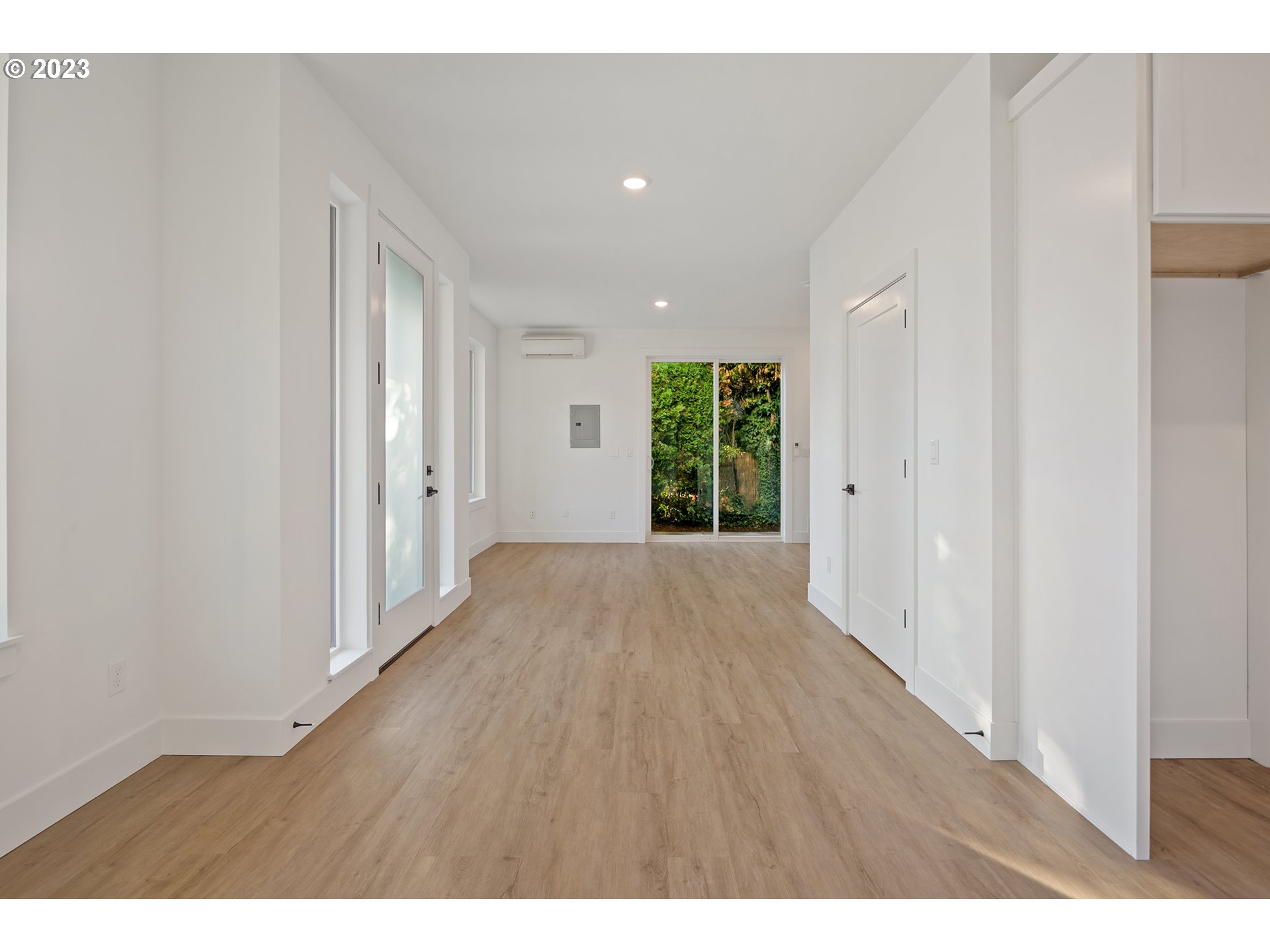 5101 Southeast Rural Street Portland, OR 97206 - Photo 12 of 21 Gallery Image 12