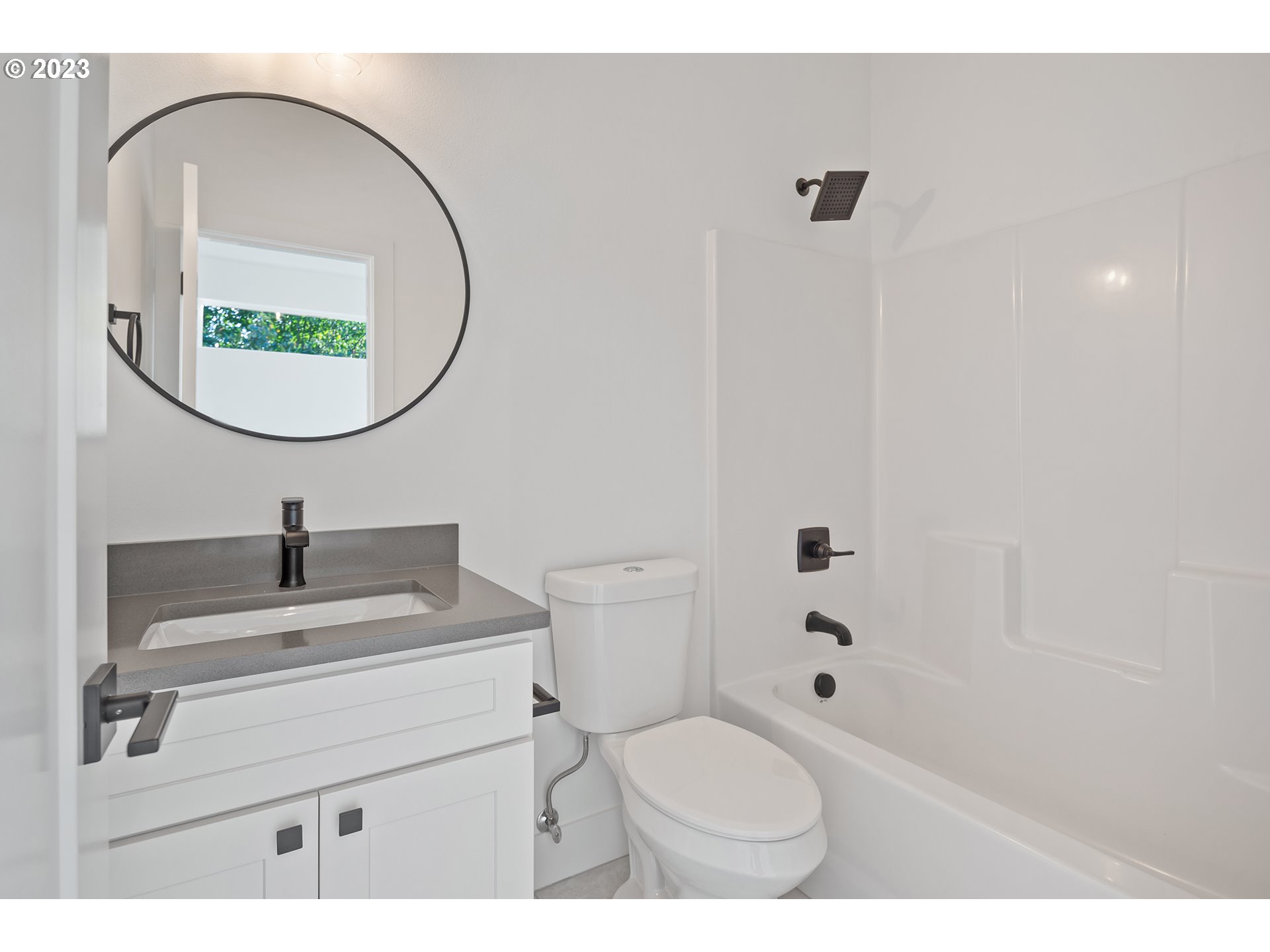 5101 Southeast Rural Street Portland, OR 97206 - Photo 19 of 21 Gallery Image 19