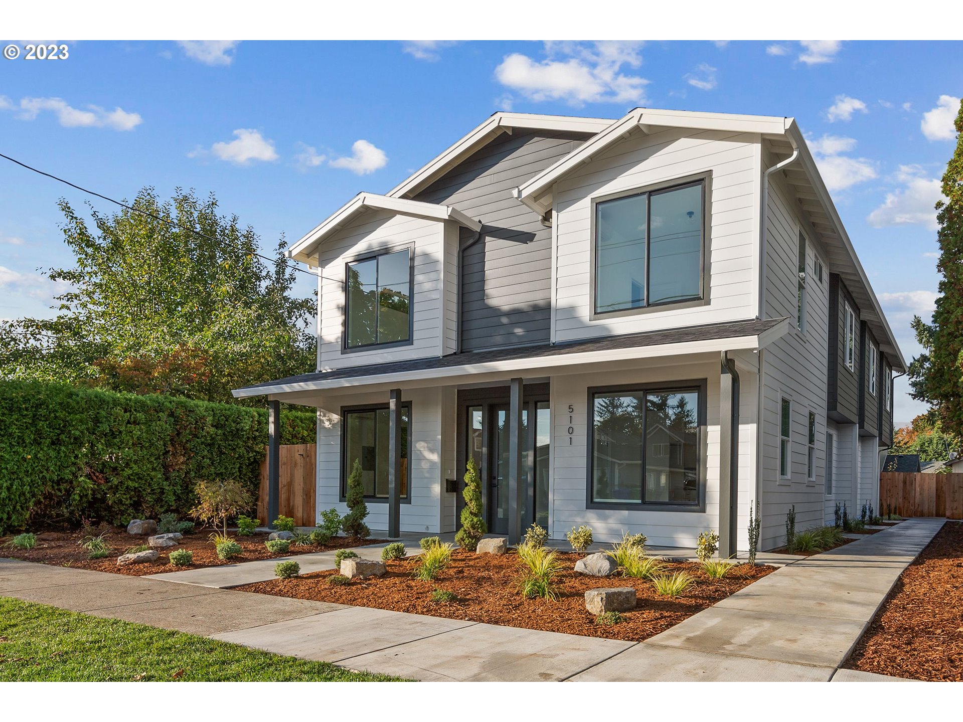 5101 Southeast Rural Street Portland, OR 97206 - Photo 2 of 21 Gallery Image 2