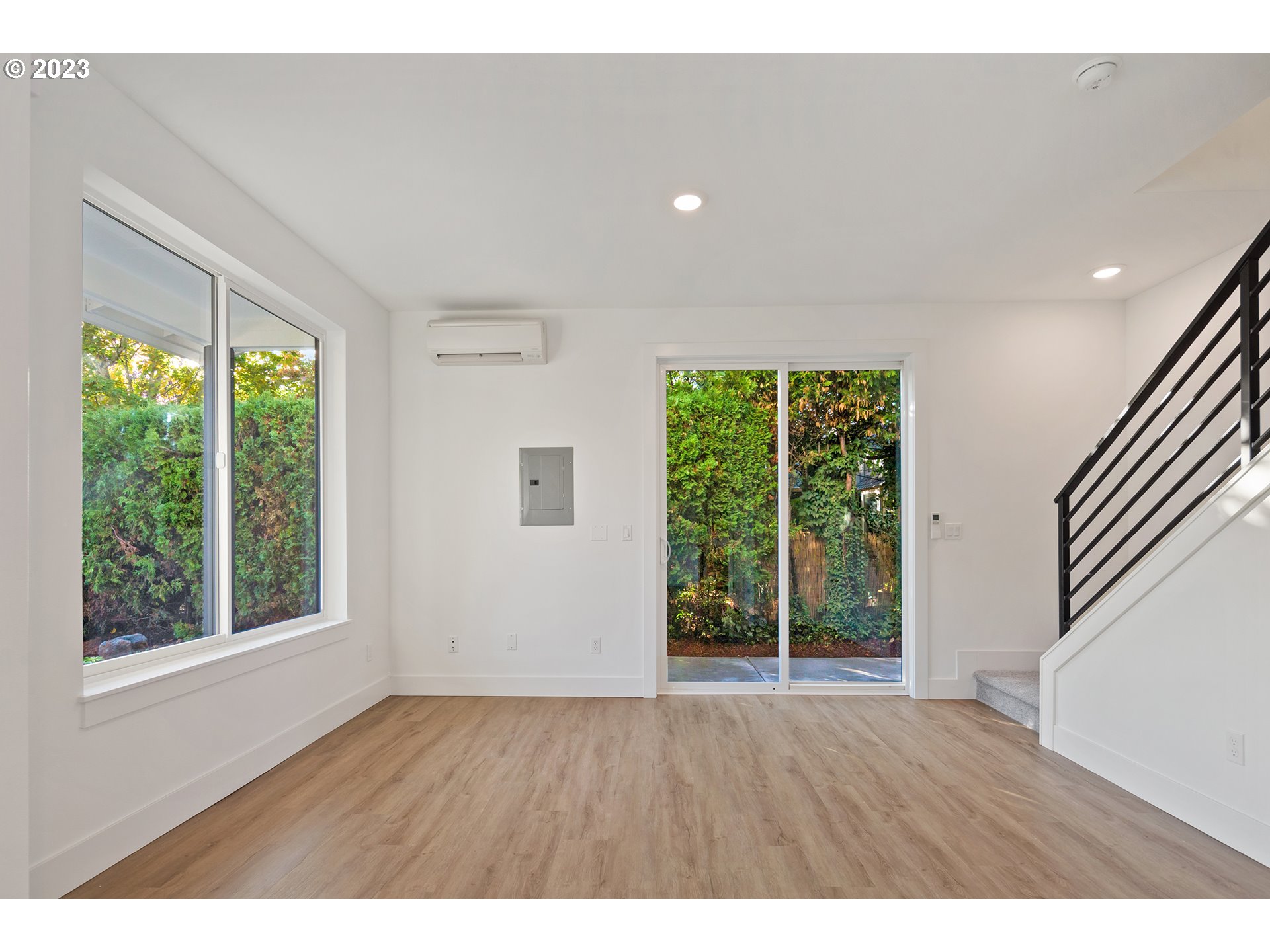 5101 Southeast Rural Street Portland, OR 97206 - Photo 5 of 21 Gallery Image 5
