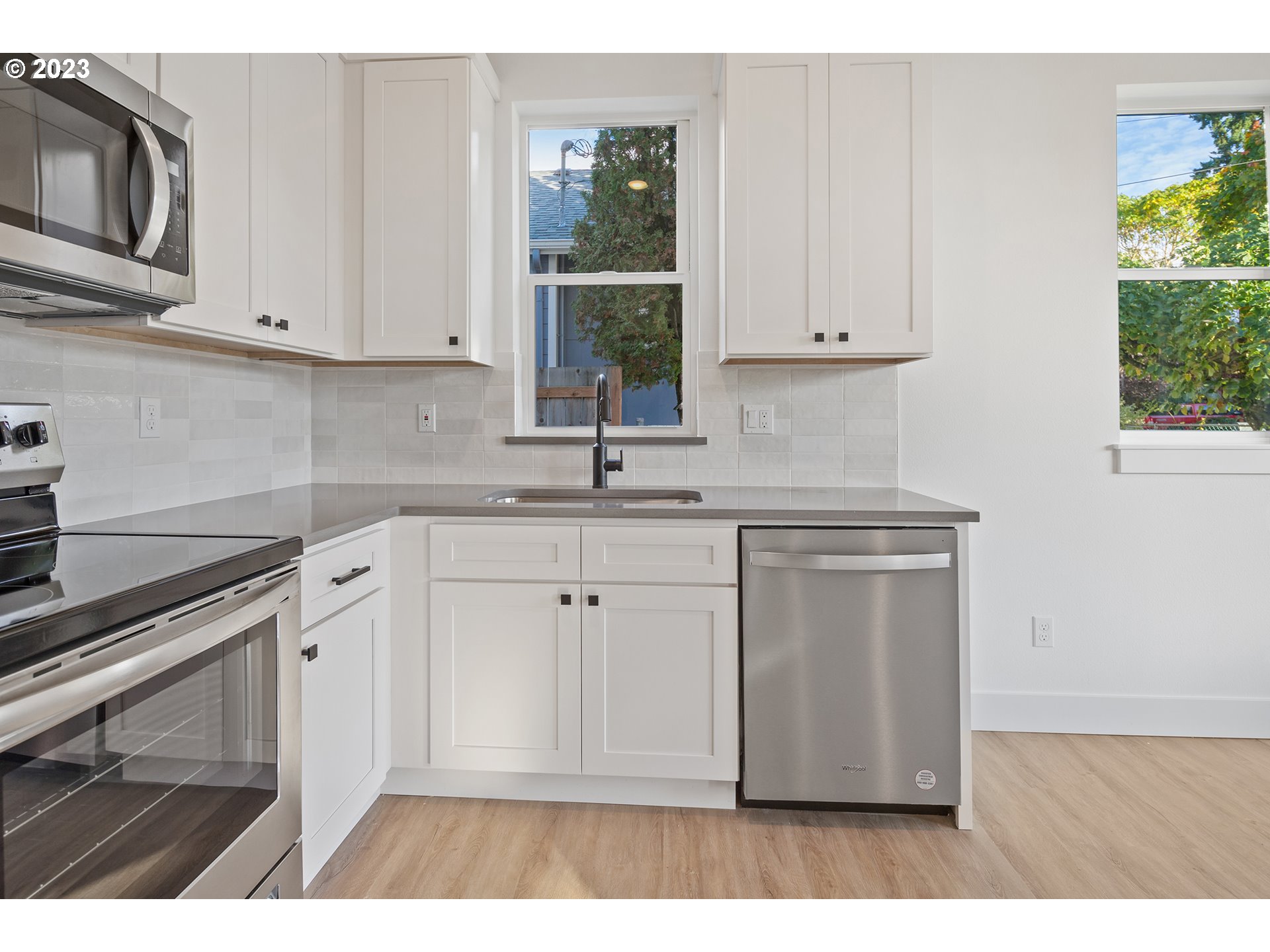 5101 Southeast Rural Street Portland, OR 97206 - Photo 10 of 21 Gallery Image 10
