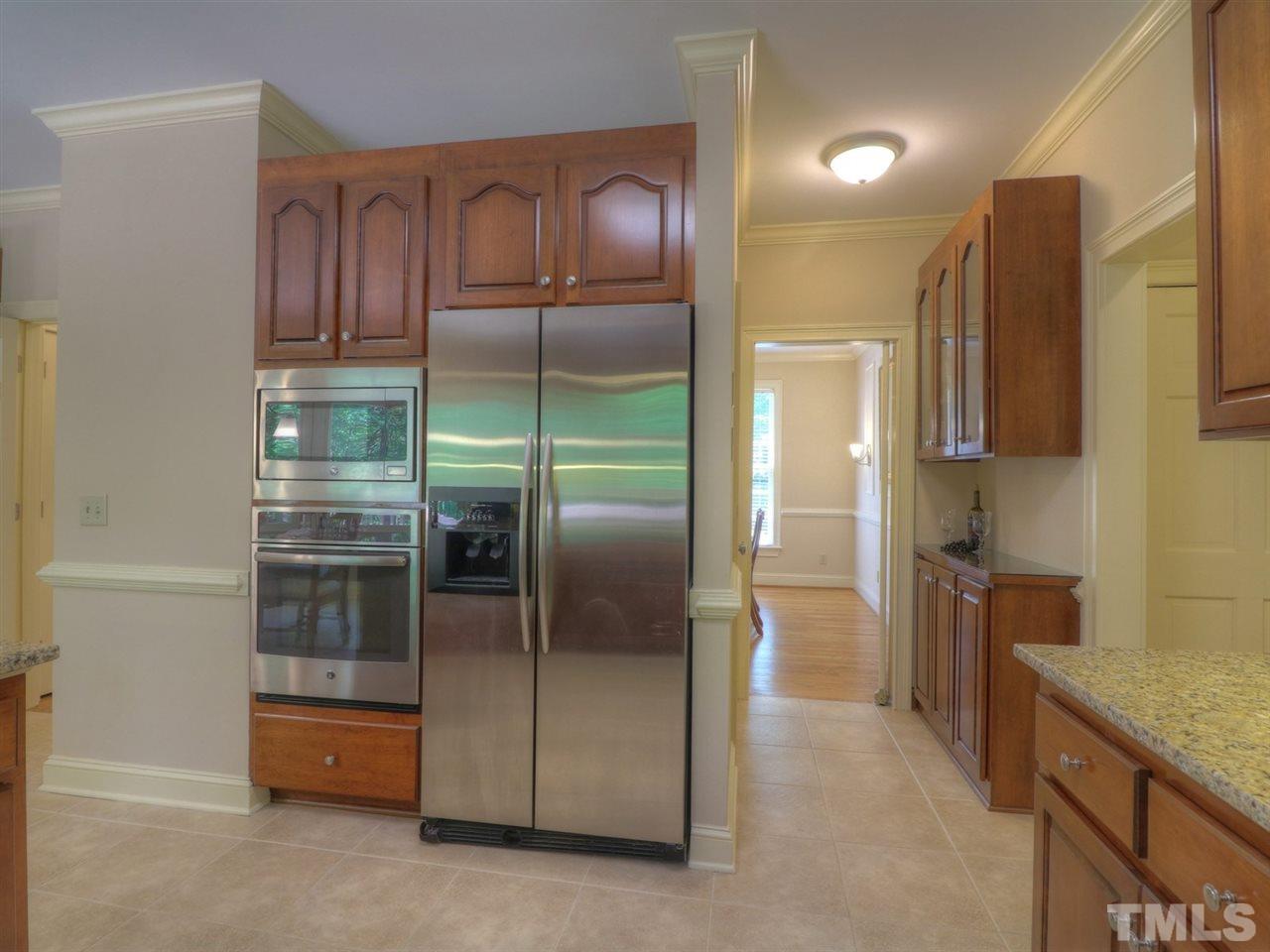 6500 Saddlepath Circle Raleigh, NC 27606 - Photo 8 of 25 Gallery Image 8