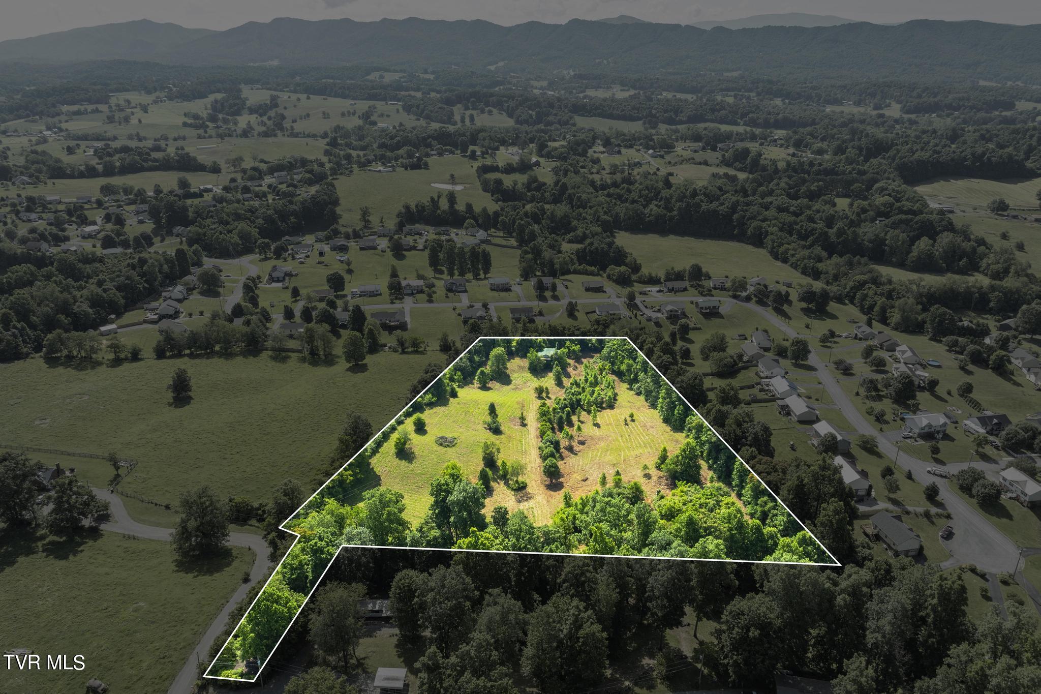 130 Taylor Road, Unit PT6 Jonesborough, TN 37659 - Photo 4 of 21 DJI_0972_1