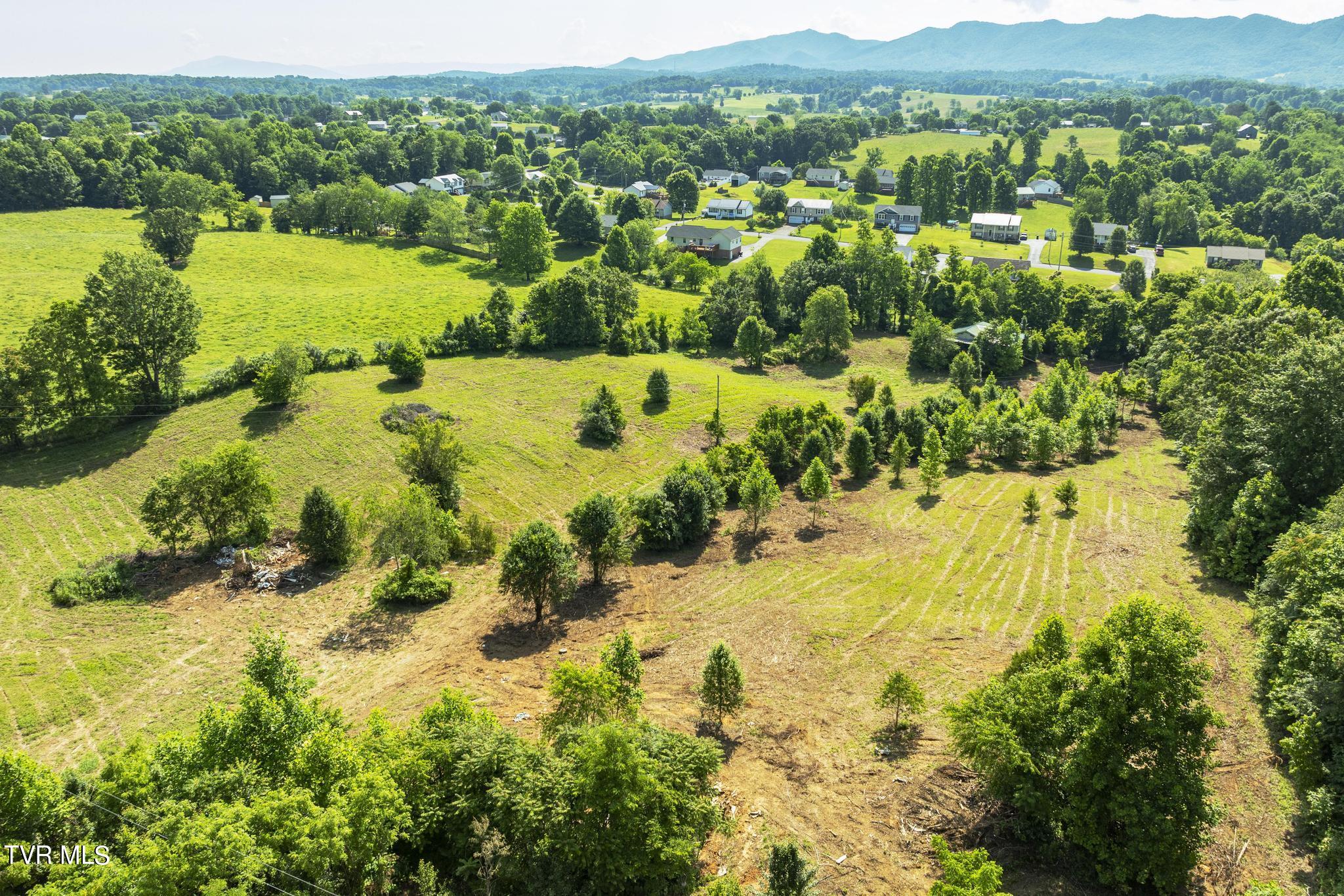 130 Taylor Road, Unit PT6 Jonesborough, TN 37659 - Photo 7 of 21 DJI_0984