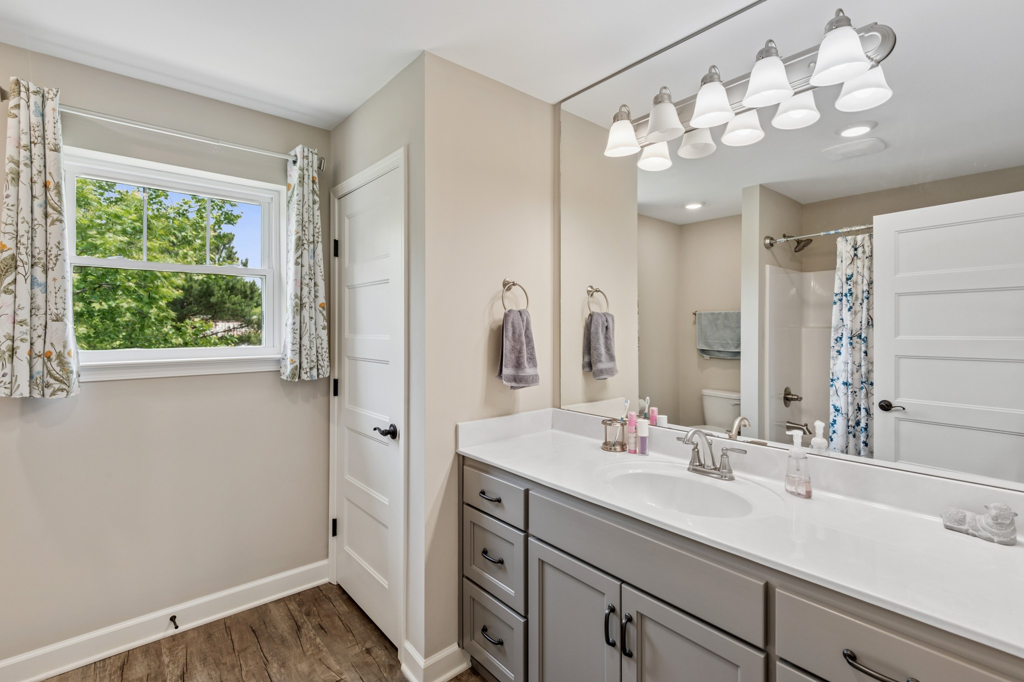 114 Eno Road Dickson, TN 37055 - Photo 23 of 25 a bathroom with a sink vanity granite and a mirror