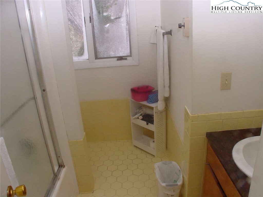 417 Grand Boulevard Boone, NC 28607 - Photo 8 of 18 Gallery Image 8