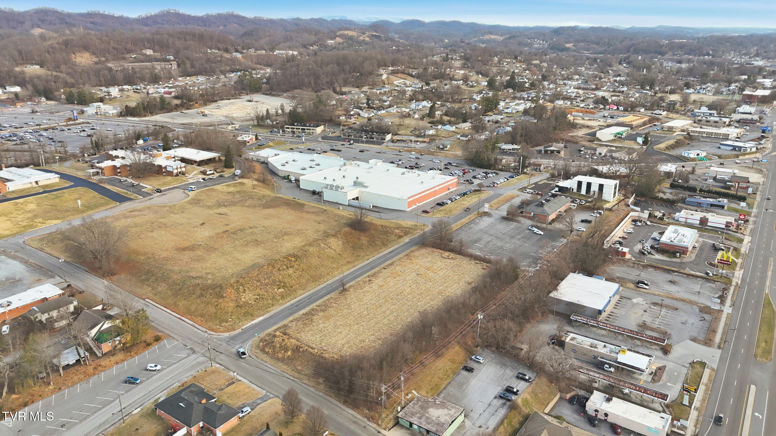 70 Midway Street, Unit 5 Bristol, TN 37620 - Photo 5 of 13 midway st-02