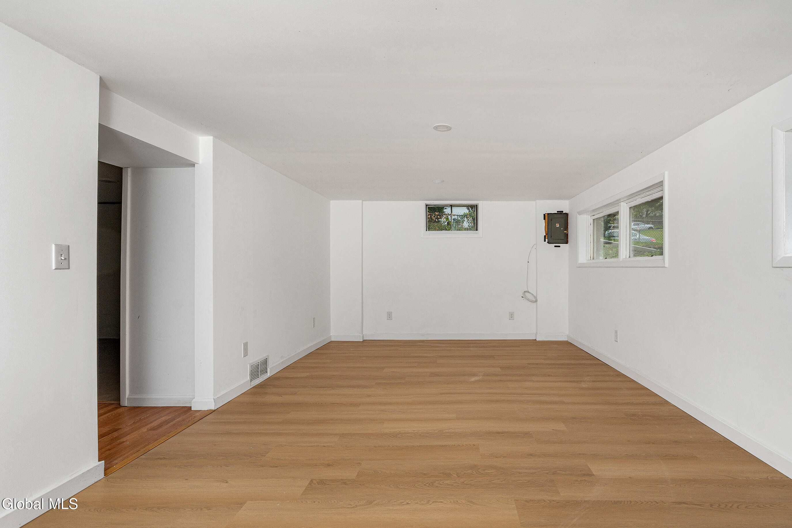 6 Hopkins Lane Troy, NY 12182 - Photo 22 of 28 A22_031-6-Hopkins-Ln-Troy-NY-12182