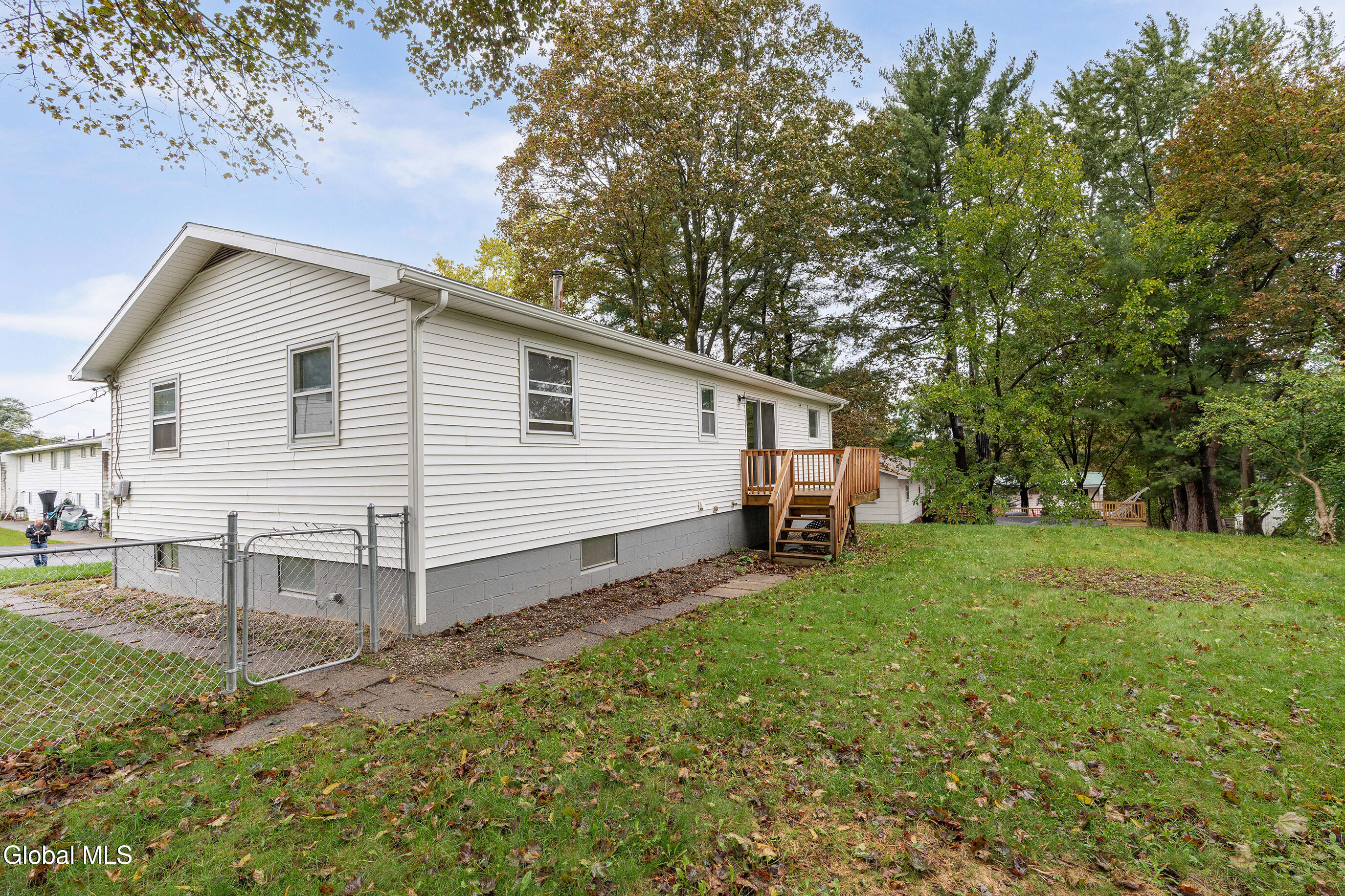 6 Hopkins Lane Troy, NY 12182 - Photo 26 of 28 A26_003-6-Hopkins-Ln-Troy-NY-12182