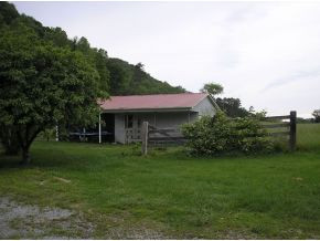 274 Price Road Rogersville, TN 37857 - Photo 7 of 9 workshop garage