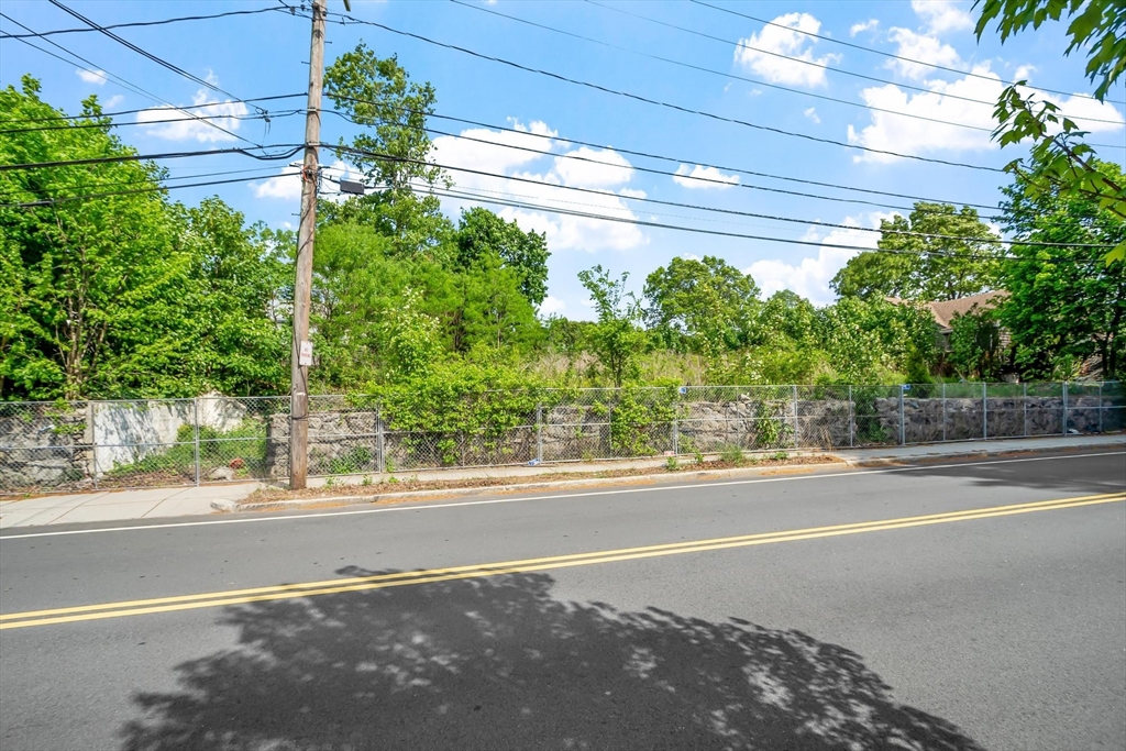 301 Common Street Watertown, MA 02472 - Photo 6 of 6 a house view with a outdoor space