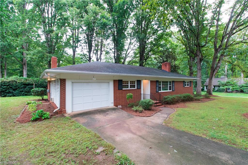 209 Kirk Road Greensboro, NC 27455 - Photo 24 of 30 Gallery Image 24