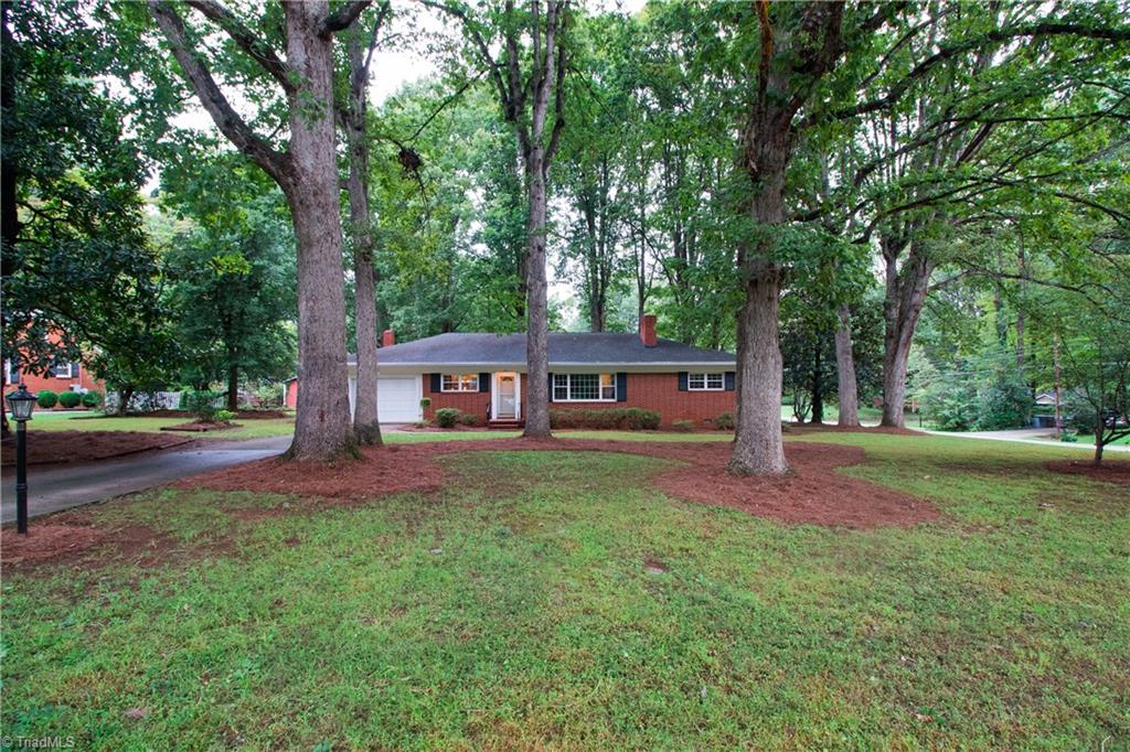 209 Kirk Road Greensboro, NC 27455 - Photo 27 of 30 Gallery Image 27