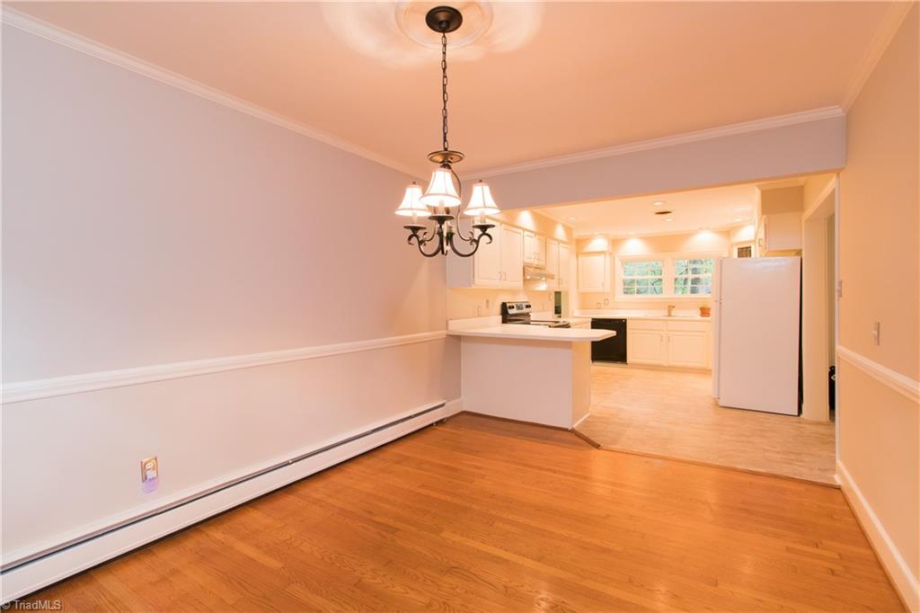 209 Kirk Road Greensboro, NC 27455 - Photo 5 of 30 Gallery Image 5