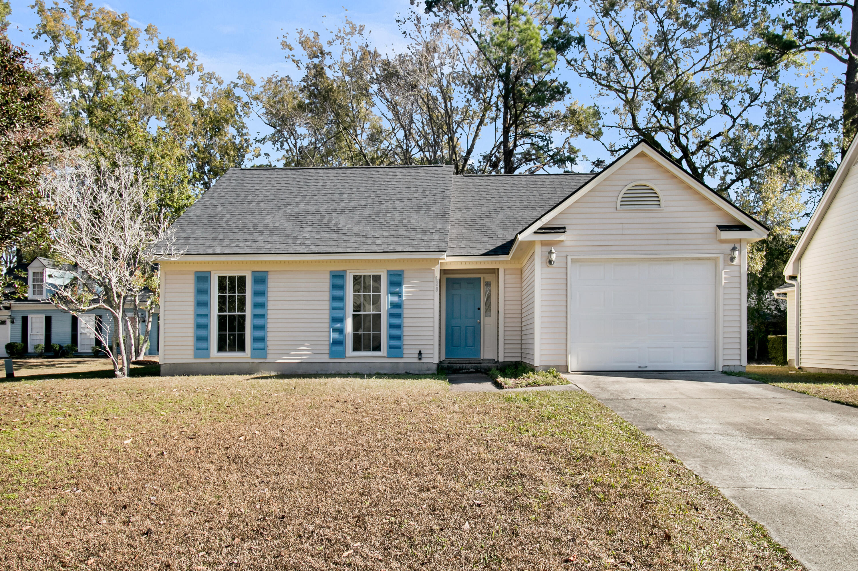 128 Shropshire Street Goose Creek, SC 29445 - Photo 2 of 55 01. 128 Shropshire St Crowfield Goose Cr
