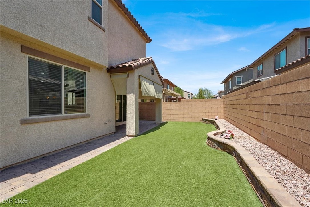 348 Andy Wheeler Drive Henderson, NV 89011 - Photo 40 of 42 Gallery Image 40