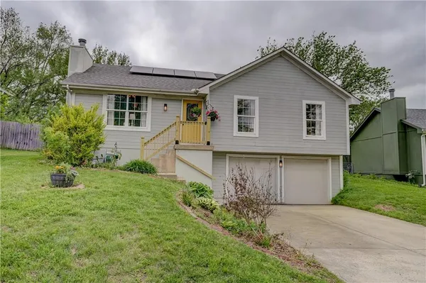 $275,000 | 1708 North Lazy Branch Road, Independence, MO 64058