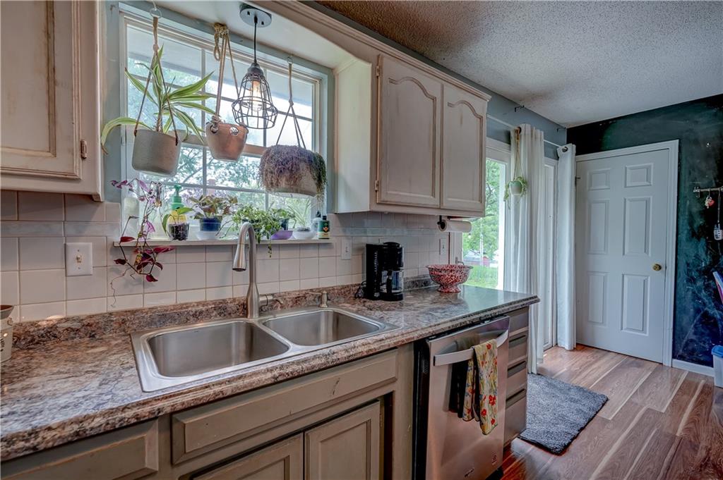1708 North Lazy Branch Road Independence, MO 64058 - Photo 15 of 38