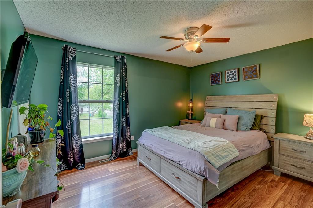1708 North Lazy Branch Road Independence, MO 64058 - Photo 18 of 38