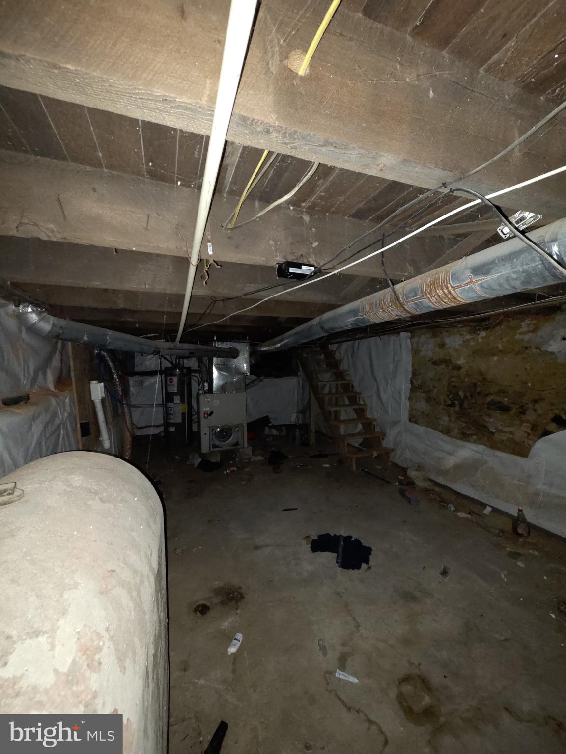 610 West 8th Street Chester, PA 19013 - Photo 9 of 15 a view of room