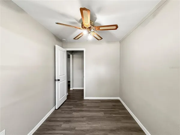$274,900 | 25 East Charlotte Avenue, Eustis, FL 32726
