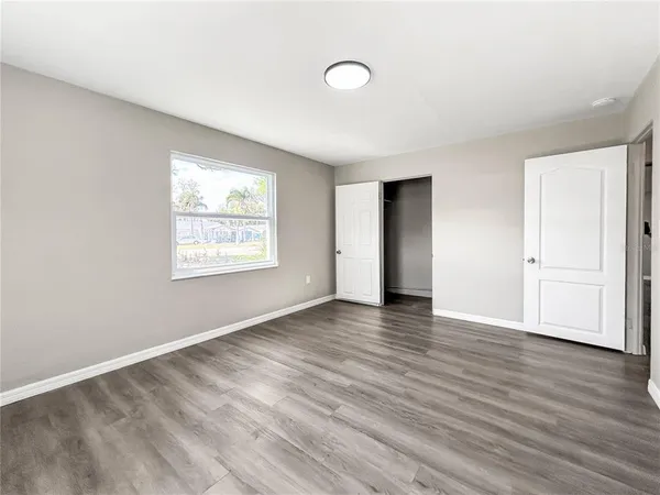 $274,900 | 25 East Charlotte Avenue, Eustis, FL 32726