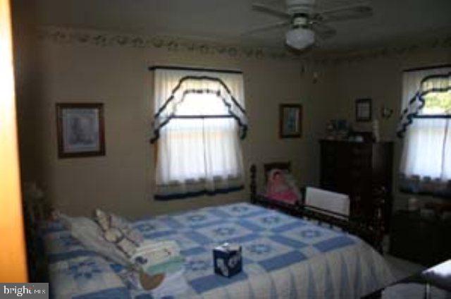 4711 Ridge Road Elizabethtown, PA 17022 - Photo 4 of 12 Gallery Image 4