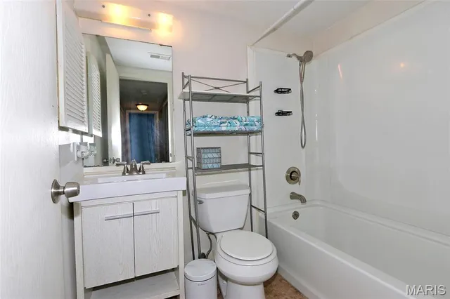 $119,900 | 12842 Portulaca Drive, Unit C, St. Louis, MO 63146