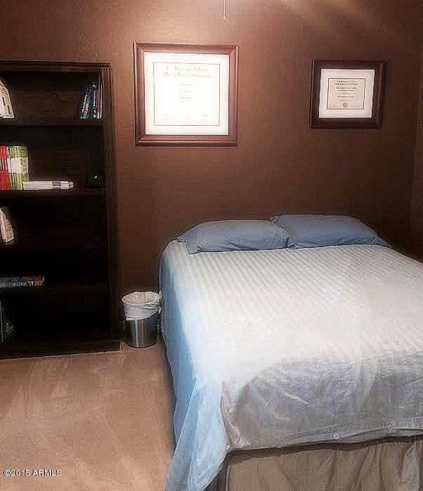 3935 East Rough Rider Road, Unit 1170 Phoenix, AZ 85050 - Photo 19 of 27 2nd Bedroom-