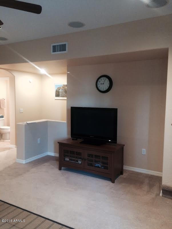 3935 East Rough Rider Road, Unit 1170 Phoenix, AZ 85050 - Photo 10 of 27 Living Room