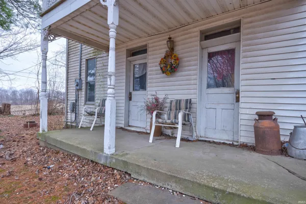 $194,900 | 9469 West Sinclair Road, Birdseye, IN 47513