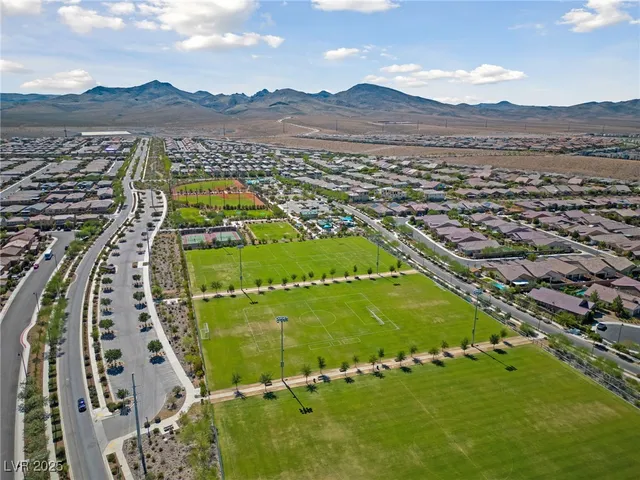 $560,000 | 2785 Donatello Manor Place, Henderson, NV 89044