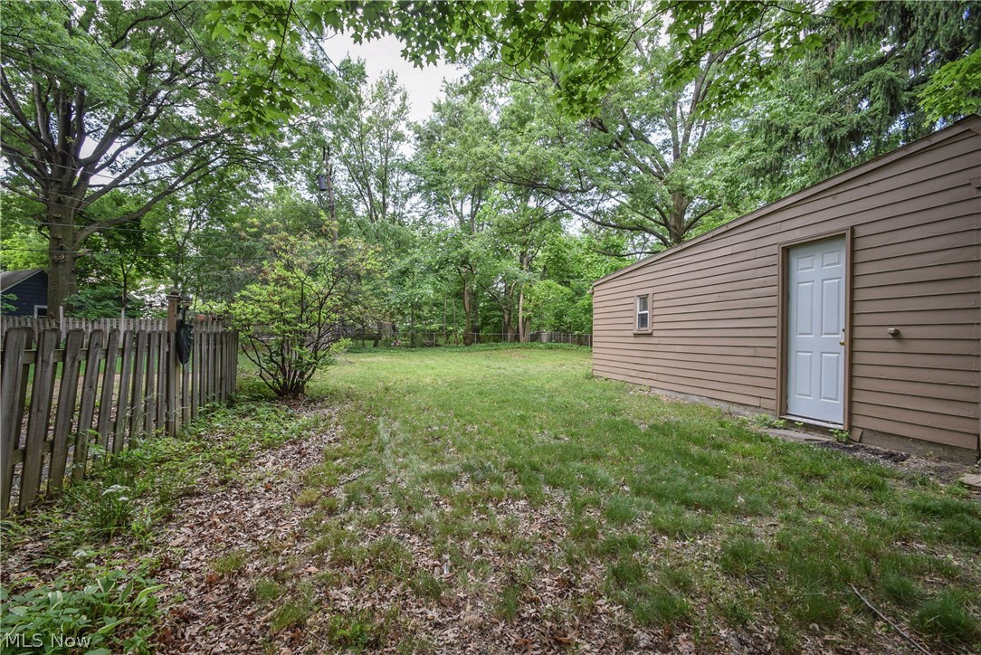 1152 Pomona Road Cleveland Heights, OH 44121 - Photo 19 of 22