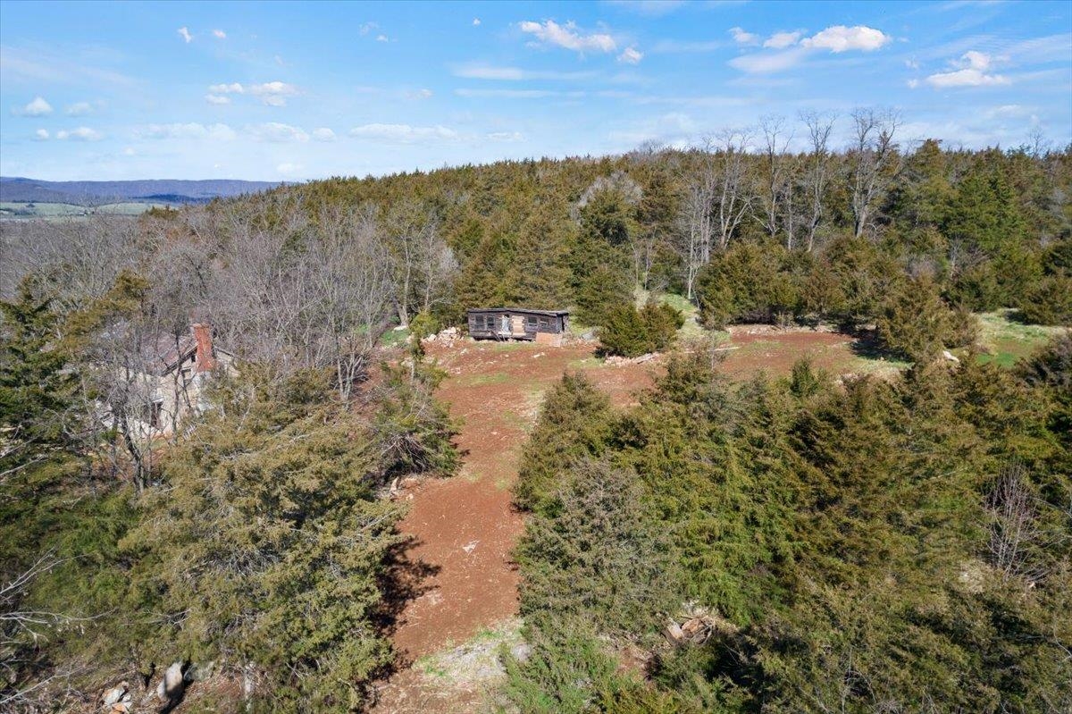 4609 Kratzer Road Harrisonburg, VA 22802 - Photo 7 of 11 Gallery Image 7