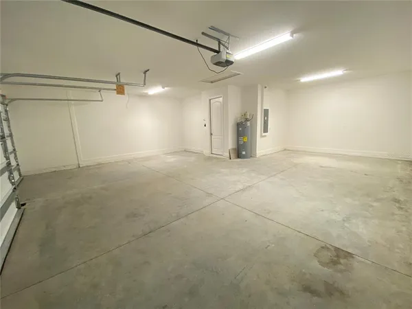 $2,595 | 4957 Olivia Court, St. Cloud, FL 34772