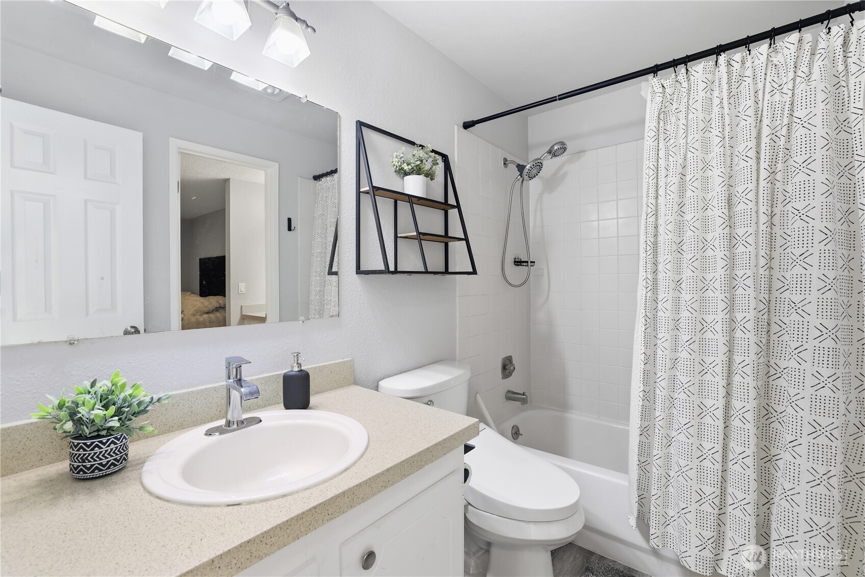 1812 Southwest 318th Place, Unit 28D Federal Way, WA 98023 - Photo 19 of 36