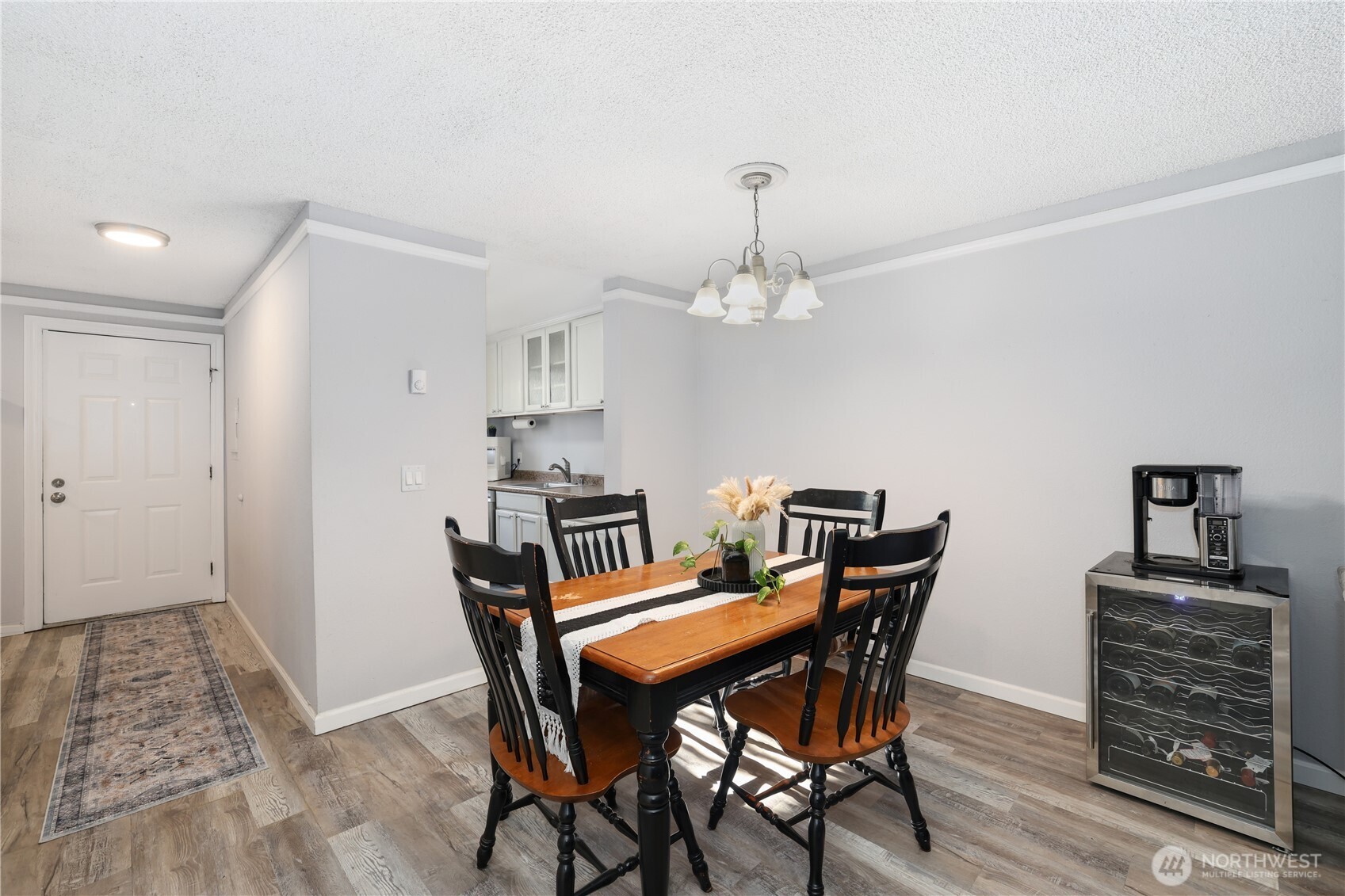 1812 Southwest 318th Place, Unit 28D Federal Way, WA 98023 - Photo 7 of 36