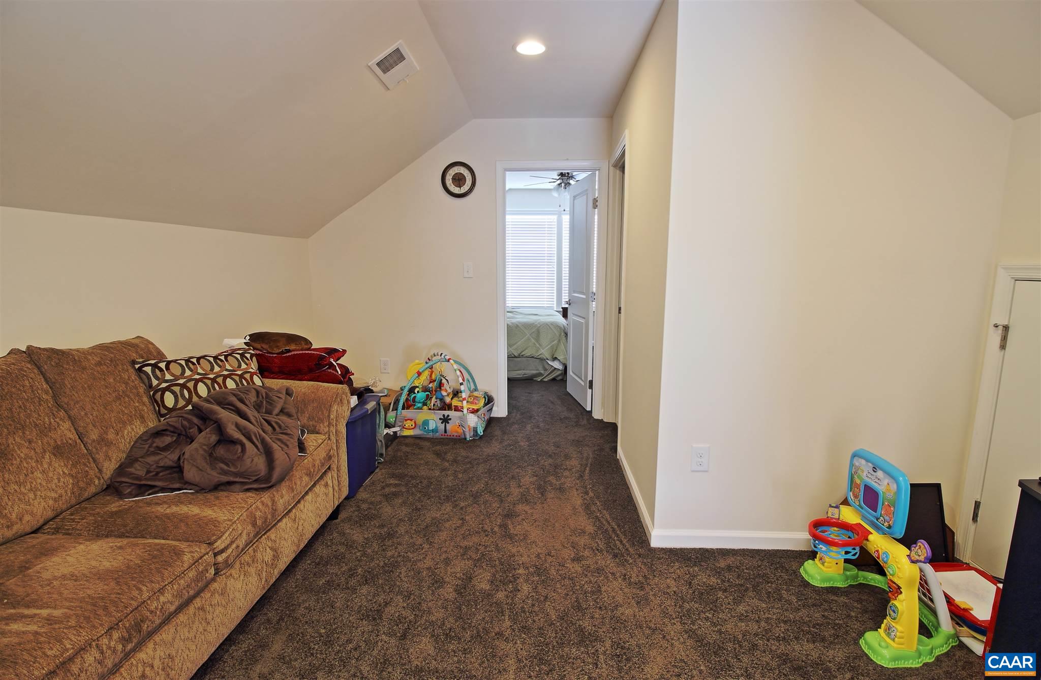 1428 Decatur Drive Charlottesville, VA 22911 - Photo 18 of 28 Gallery Image 18