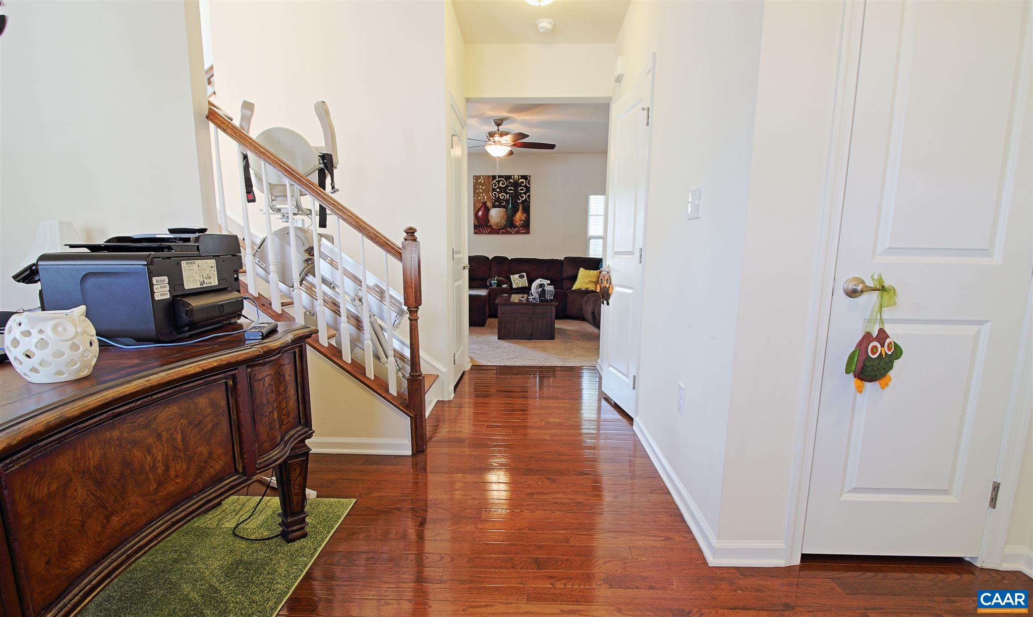 1428 Decatur Drive Charlottesville, VA 22911 - Photo 3 of 28 Gallery Image 3