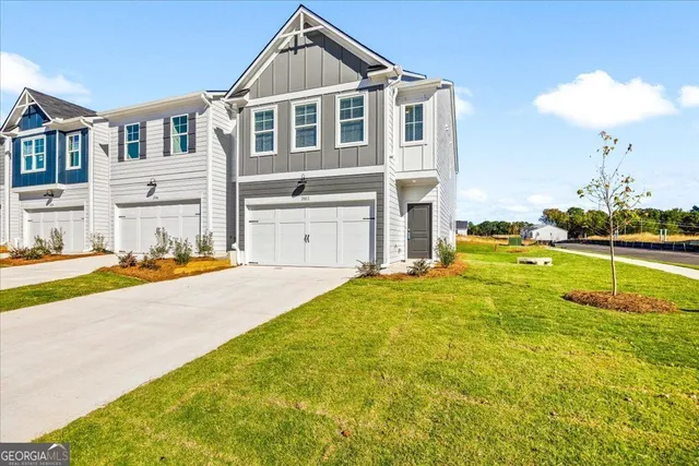 $244,400 | 2010 Fall Harvest Drive, Macon, GA 31216