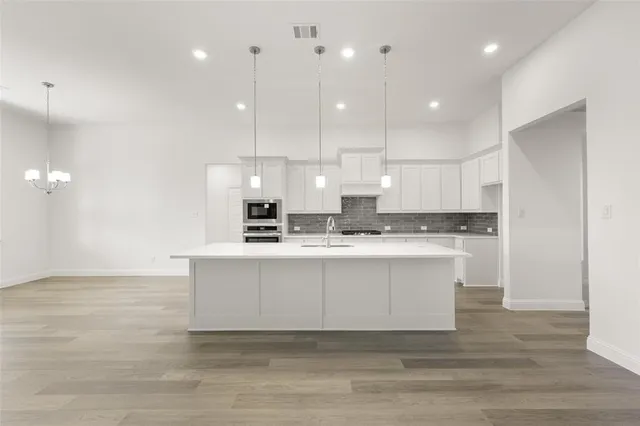 $539,900 | 951 Anvil, DeSoto, TX 75115