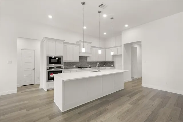 $539,900 | 951 Anvil, DeSoto, TX 75115