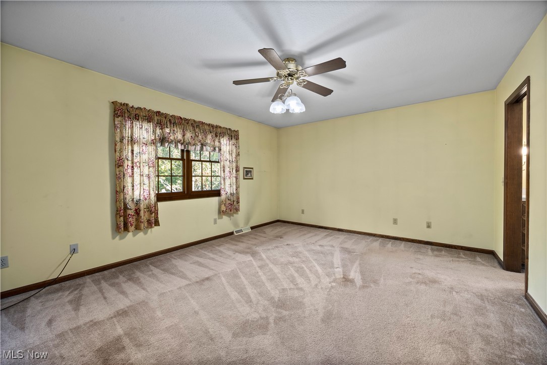 48221 Rice Road Amherst, OH 44001 - Photo 24 of 45