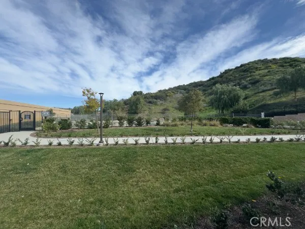 $649,999 | 22905 Concord Drive, Saugus, CA 91350