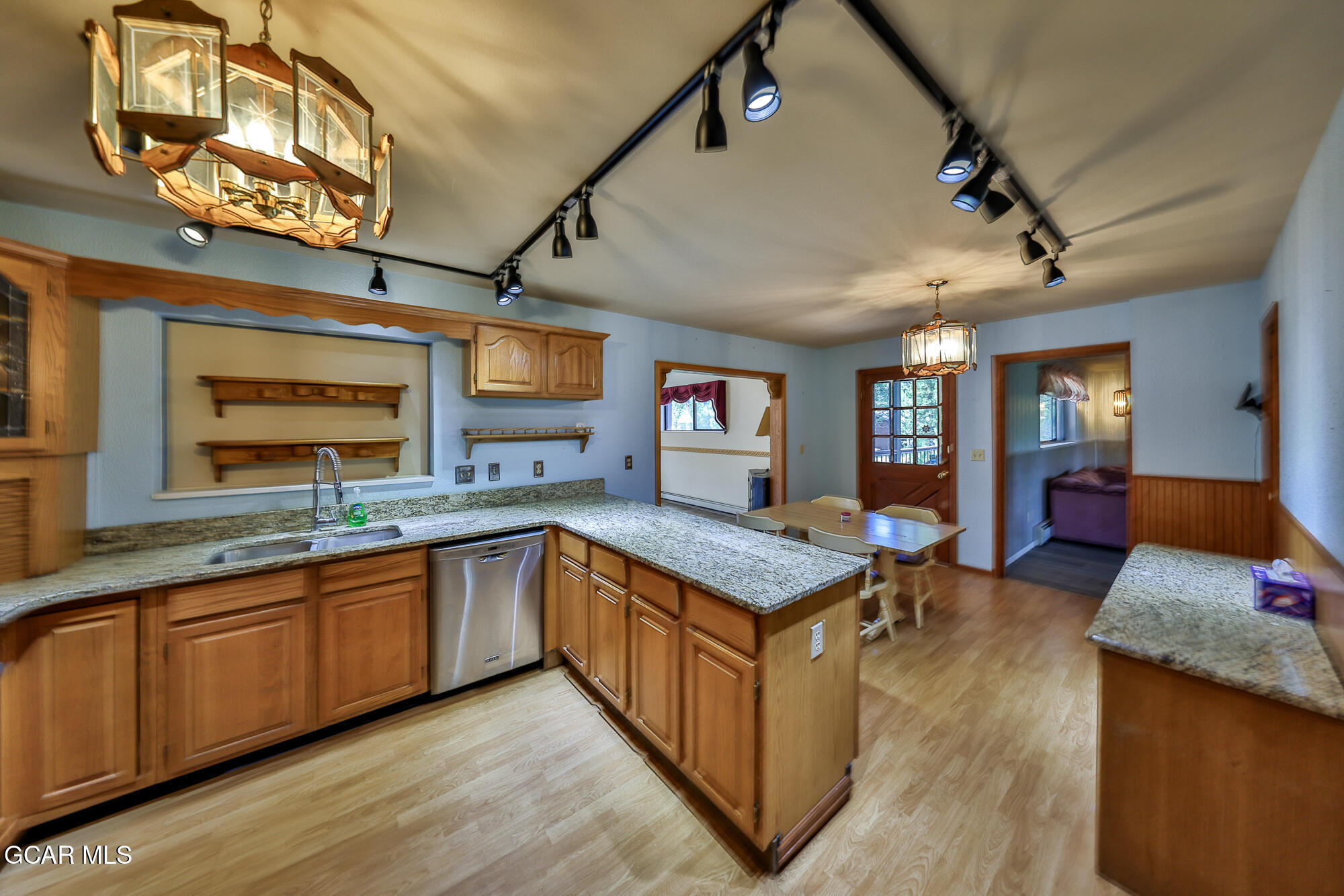 328 Golf Course Road Grand Lake, CO 80447 - Photo 35 of 55 Several Exits for easy serving