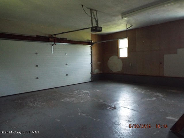 7 Shickshinny Valley Road Berwick, PA 18603 - Photo 17 of 18 garage 1